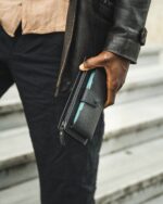 El Cüzdanı Telefon Bölmeli Siyah Renk 2040