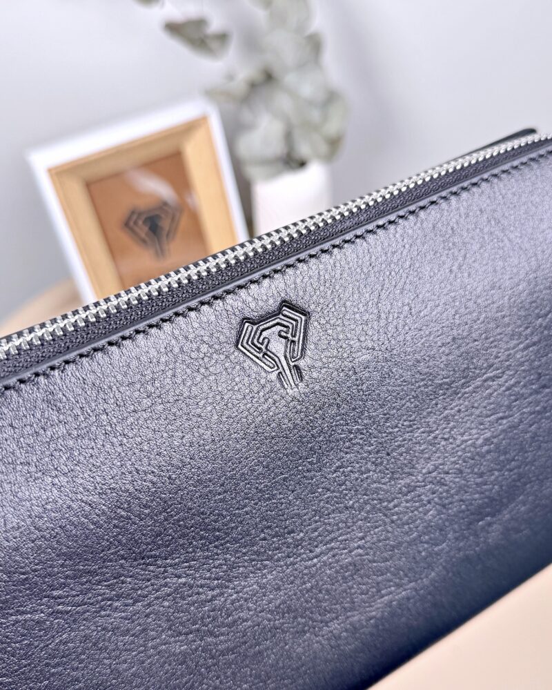 Şifreli Erkek El Çantası – Hakiki Deri Parlak Siyah | 2105