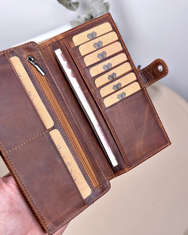 Çıtçıtlı Telefon Bölmeli Cüzdan – Hakiki Deri Fındık Renk | 2108