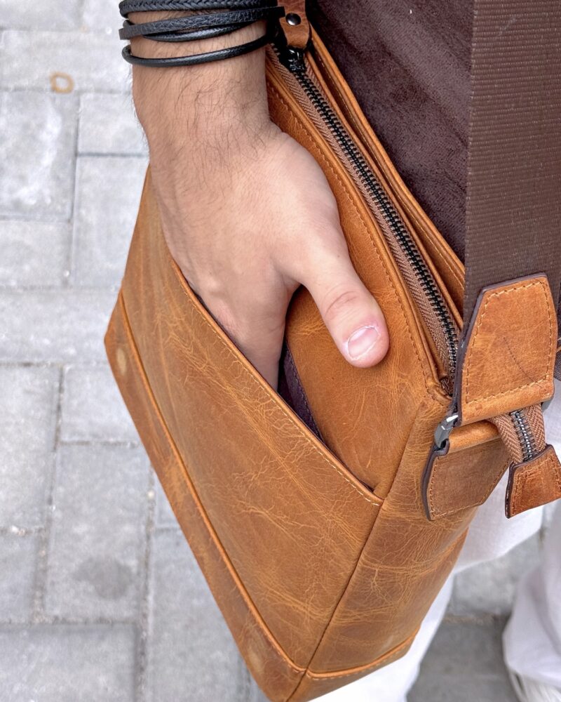 Askılı Erkek Çanta – Taba Hakiki Deri, Askı Kayışlı | 2111