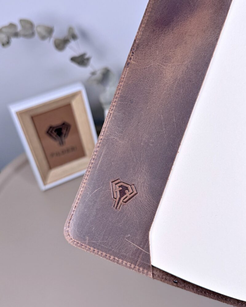 Hakiki Deri Ajanda - Kalem Yuvalı, İsme Özel, Kahve | 2129