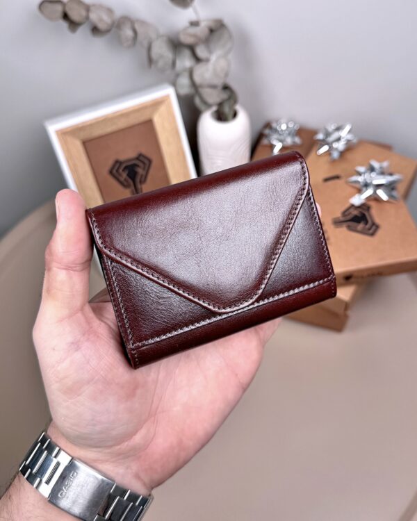 Akordiyon Kartlık - Hakiki Deri Parlak Kahve Renk | 2063