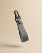 Hakiki Deri Anahtarlık Gri – Karabina Klipsli