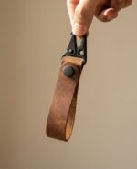 Hakiki Deri Anahtarlık Fındık – Karabina Klipsli