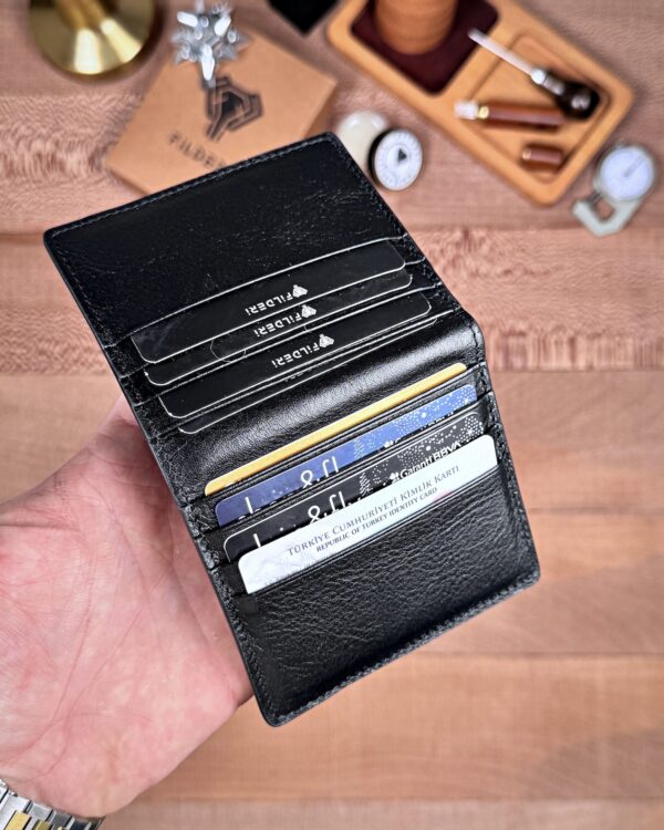 Hakiki Deri Mıknatıslı Kartlık Cüzdan – Siyah | 2138