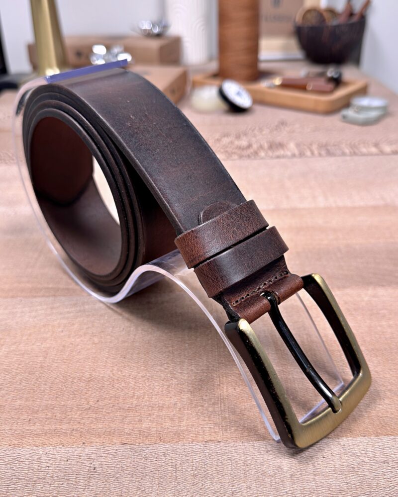 Created with RNI Films app. Profile 'None' Erkek Kemer – Kahverengi Eskitme Hakiki Deri, Günlük Kullanım Uyumlu