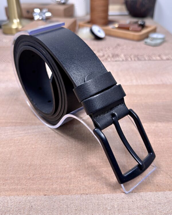 Erkek Kemer – Siyah Hakiki Deri, Klasik ve Günlük Kullanım Uyumlu