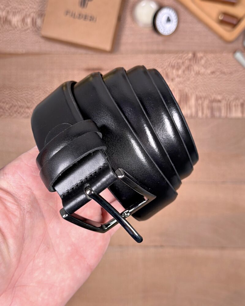 Erkek Kemer – Parlak Siyah Hakiki Deri, Kumaş Pantolon Uyumlu