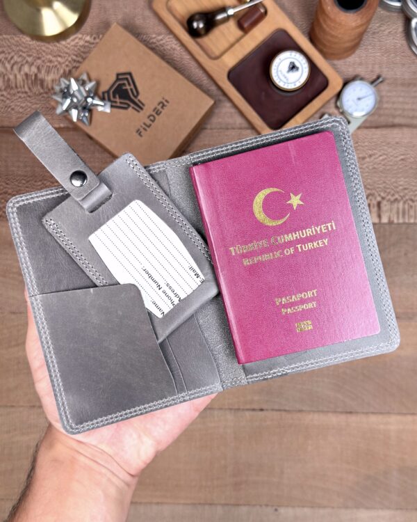 Pasaport Kabı ve Valiz Etiketi Hakiki Deri 2038 - Gri