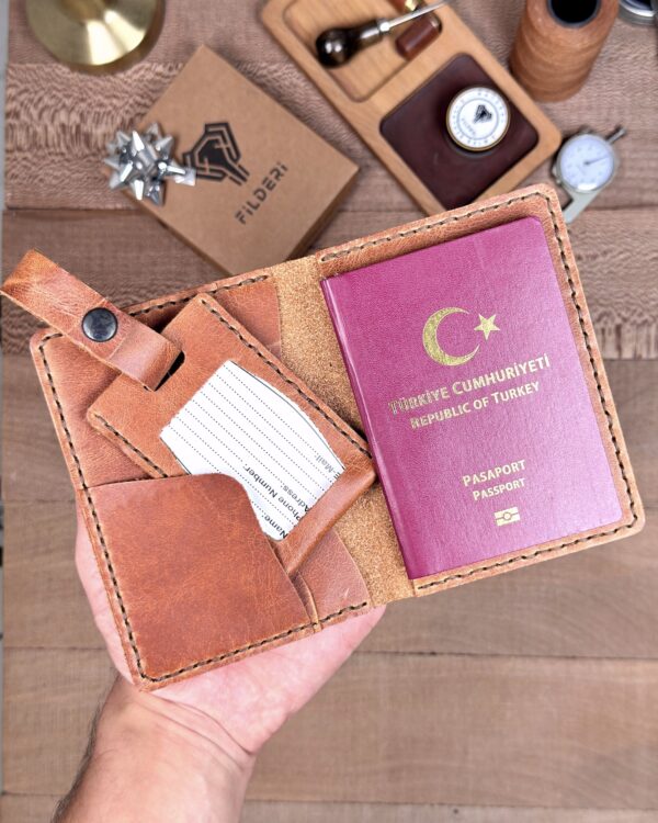 Deri Pasaport Kılıfı ve Valiz Etiketi Taba Renk 2038